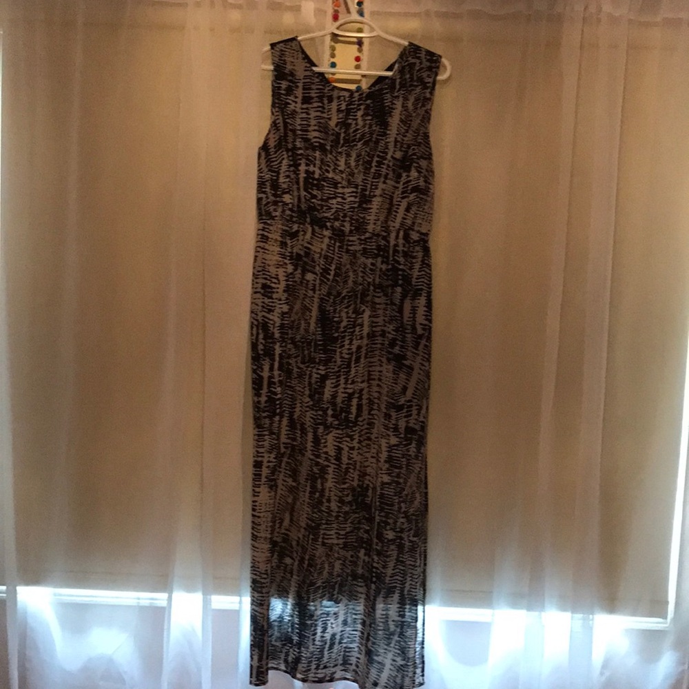 Size large long dress by WD-NY